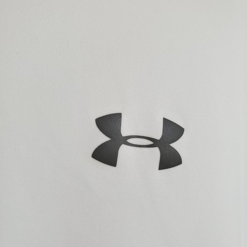 Under Armour Men's Tech-Tee Short Sleeve Shirt Size XL - Picture 3 of 5